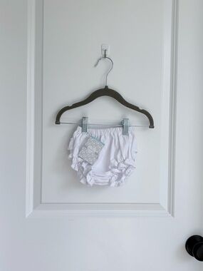 🕊️Kissy Kissy White Pima Cotton Basics Ruffle Diaper Cover NWT